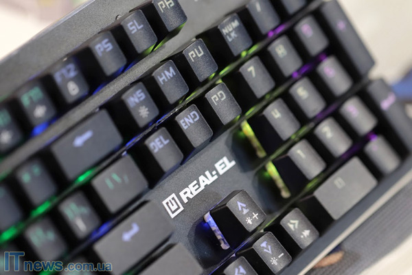 REAL-EL M47 RGB